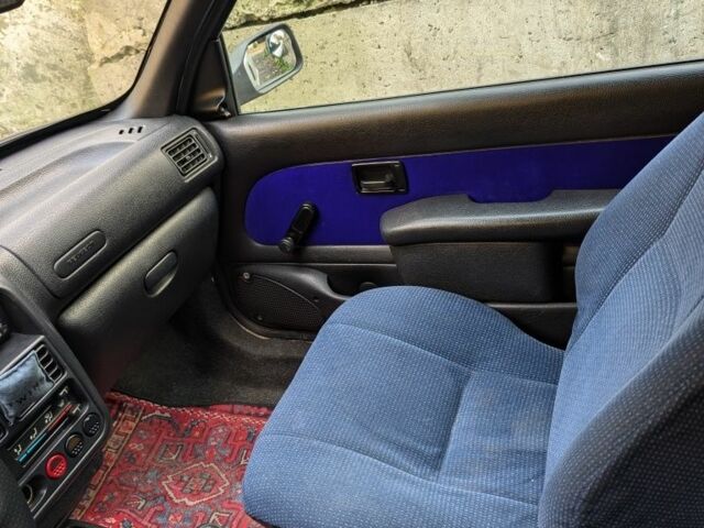 Белый Пежо 106, объемом двигателя 1 л и пробегом 290 тыс. км за 1350 $, фото 5 на Automoto.ua