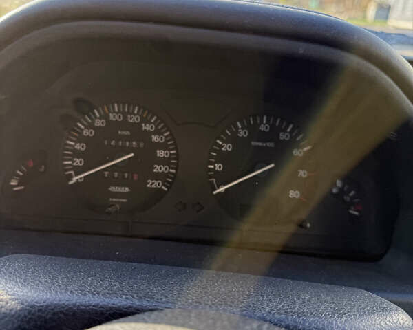 Синій Пежо 106, об'ємом двигуна 1.1 л та пробігом 141 тис. км за 2000 $, фото 5 на Automoto.ua