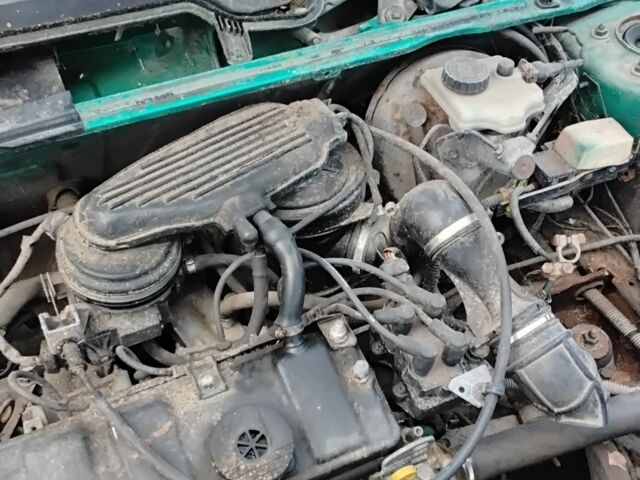 Зелений Пежо 106, об'ємом двигуна 1.1 л та пробігом 317 тис. км за 1200 $, фото 4 на Automoto.ua