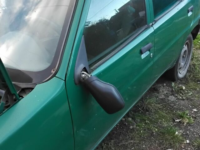 Зелений Пежо 106, об'ємом двигуна 1.1 л та пробігом 317 тис. км за 1200 $, фото 2 на Automoto.ua