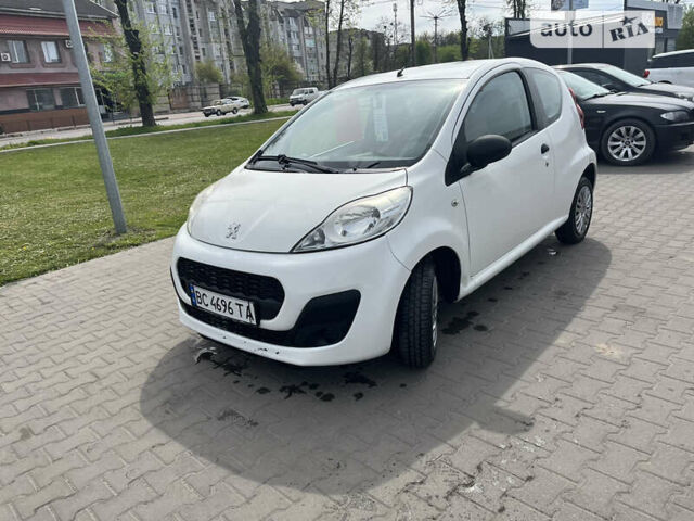 Білий Пежо 107, об'ємом двигуна 1 л та пробігом 194 тис. км за 3999 $, фото 3 на Automoto.ua