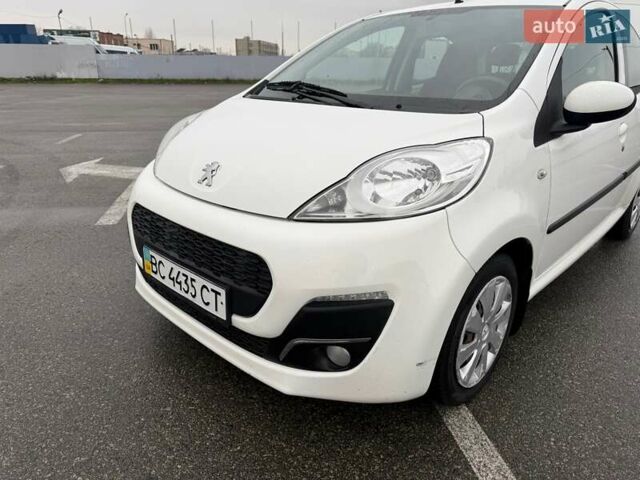 Білий Пежо 107, об'ємом двигуна 1 л та пробігом 65 тис. км за 6500 $, фото 6 на Automoto.ua