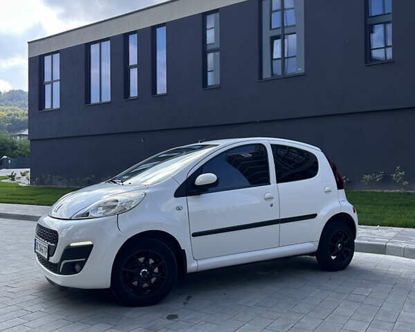 Белый Пежо 107, объемом двигателя 1 л и пробегом 103 тыс. км за 6499 $, фото 15 на Automoto.ua