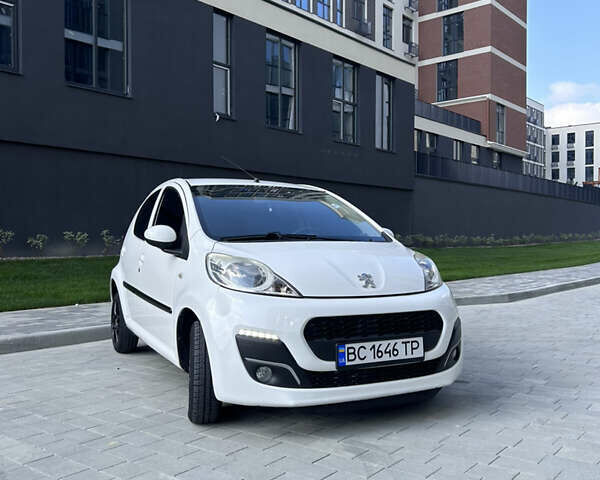 Белый Пежо 107, объемом двигателя 1 л и пробегом 103 тыс. км за 6499 $, фото 7 на Automoto.ua