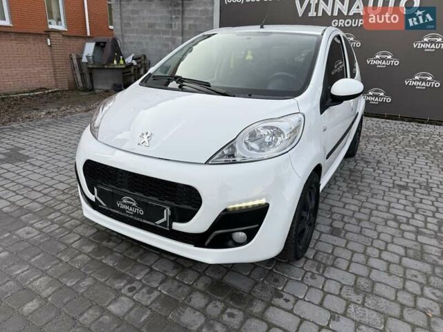 Белый Пежо 107, объемом двигателя 1 л и пробегом 82 тыс. км за 5999 $, фото 24 на Automoto.ua