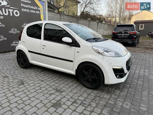 Белый Пежо 107, объемом двигателя 1 л и пробегом 82 тыс. км за 5999 $, фото 10 на Automoto.ua