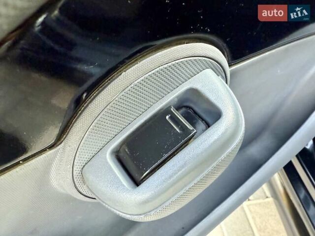 Пежо 107 2008 в Одессе на Automoto.ua Черный Пежо 107, объемом двигателя 1 л и пробегом 181 тыс. км за 3999 $, фото 27 на Automoto.ua