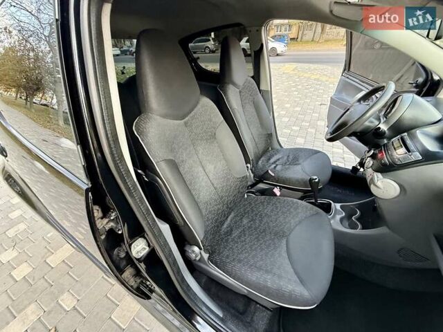 Пежо 107 2008 в Одессе на Automoto.ua Черный Пежо 107, объемом двигателя 1 л и пробегом 181 тыс. км за 3999 $, фото 39 на Automoto.ua