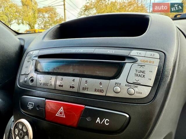 Пежо 107 2008 в Одессе на Automoto.ua Черный Пежо 107, объемом двигателя 1 л и пробегом 181 тыс. км за 3999 $, фото 46 на Automoto.ua