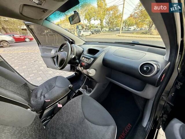 Пежо 107 2008 в Одессе на Automoto.ua Черный Пежо 107, объемом двигателя 1 л и пробегом 181 тыс. км за 3999 $, фото 38 на Automoto.ua