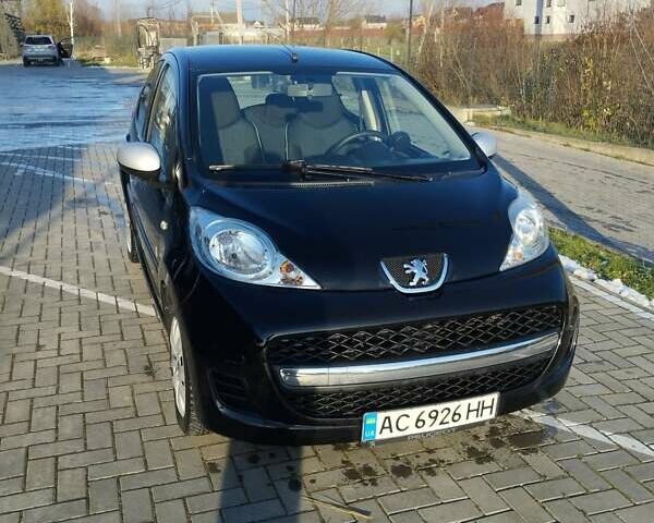 Черный Пежо 107, объемом двигателя 1 л и пробегом 207 тыс. км за 5500 $, фото 9 на Automoto.ua