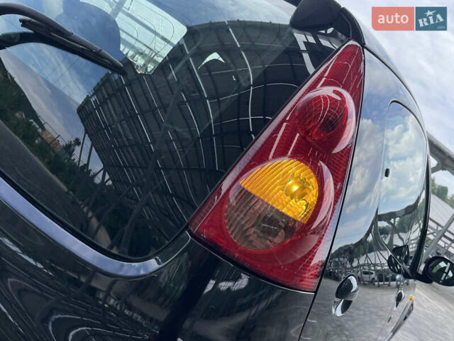 Чорний Пежо 107, об'ємом двигуна 1 л та пробігом 162 тис. км за 4970 $, фото 20 на Automoto.ua
