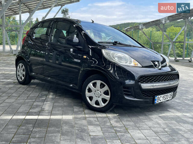 Чорний Пежо 107, об'ємом двигуна 1 л та пробігом 162 тис. км за 4970 $, фото 2 на Automoto.ua