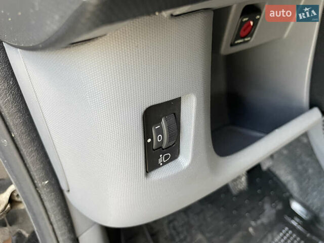Чорний Пежо 107, об'ємом двигуна 1 л та пробігом 162 тис. км за 4970 $, фото 29 на Automoto.ua