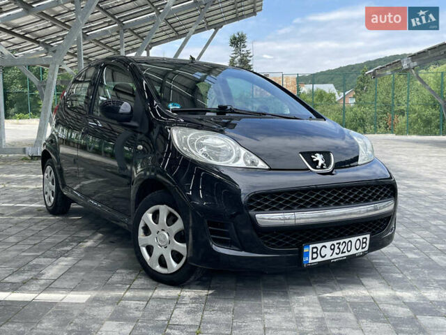 Чорний Пежо 107, об'ємом двигуна 1 л та пробігом 162 тис. км за 4970 $, фото 1 на Automoto.ua