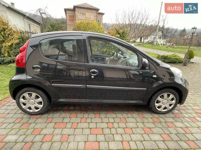 Черный Пежо 107, объемом двигателя 1 л и пробегом 160 тыс. км за 4650 $, фото 8 на Automoto.ua