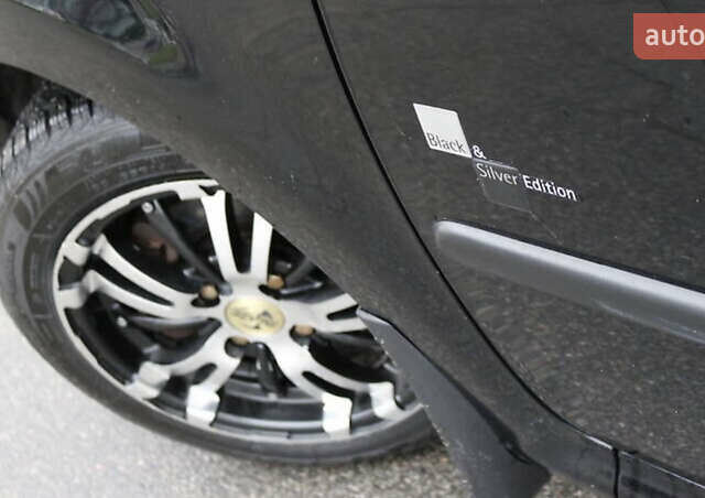 Черный Пежо 107, объемом двигателя 1 л и пробегом 113 тыс. км за 5200 $, фото 31 на Automoto.ua