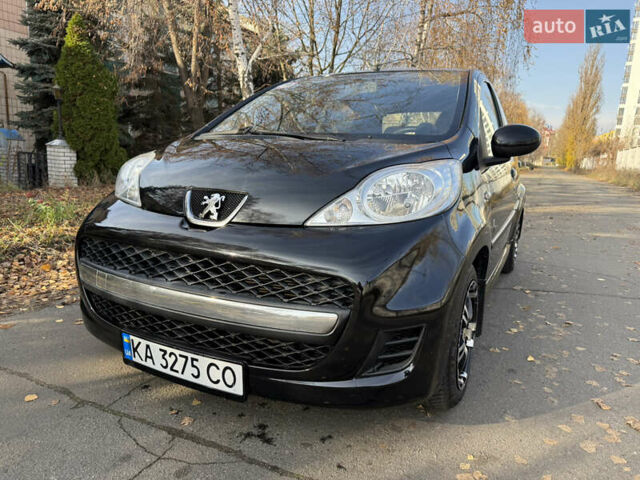 Черный Пежо 107, объемом двигателя 1 л и пробегом 113 тыс. км за 5200 $, фото 2 на Automoto.ua