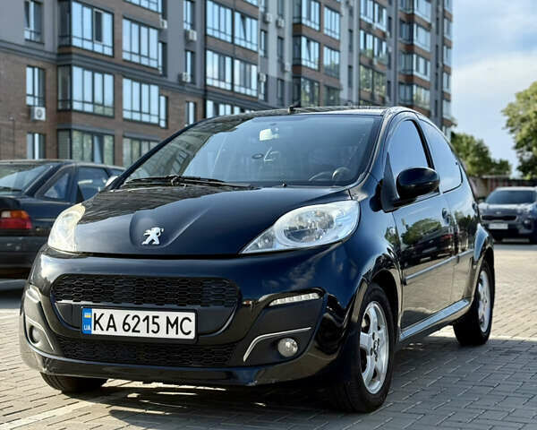 Черный Пежо 107, объемом двигателя 1 л и пробегом 119 тыс. км за 4800 $, фото 2 на Automoto.ua