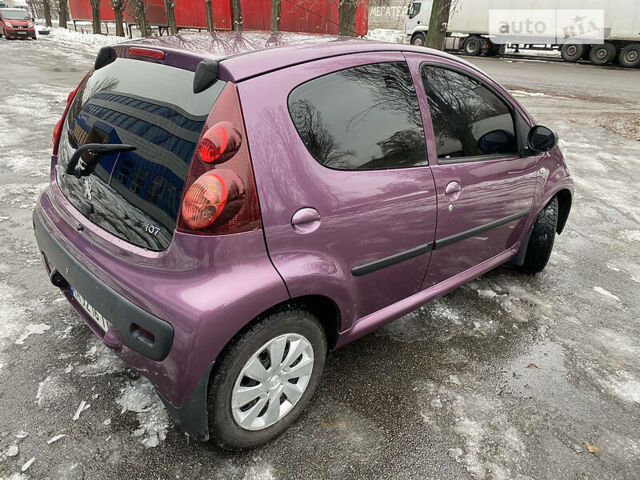 Фиолетовый Пежо 107, объемом двигателя 1 л и пробегом 127 тыс. км за 5600 $, фото 6 на Automoto.ua