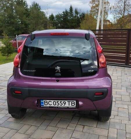 Фиолетовый Пежо 107, объемом двигателя 1 л и пробегом 43 тыс. км за 7100 $, фото 3 на Automoto.ua