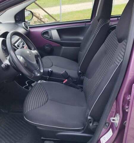 Фиолетовый Пежо 107, объемом двигателя 1 л и пробегом 43 тыс. км за 7100 $, фото 12 на Automoto.ua