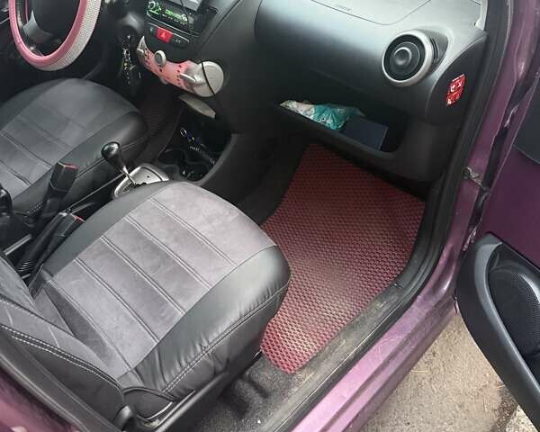 Фиолетовый Пежо 107, объемом двигателя 1 л и пробегом 154 тыс. км за 6200 $, фото 4 на Automoto.ua