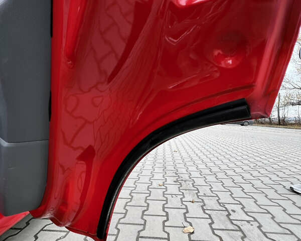 Червоний Пежо 107, об'ємом двигуна 1 л та пробігом 149 тис. км за 3999 $, фото 50 на Automoto.ua