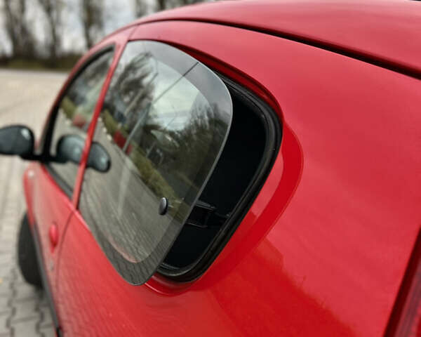 Червоний Пежо 107, об'ємом двигуна 1 л та пробігом 149 тис. км за 3999 $, фото 65 на Automoto.ua