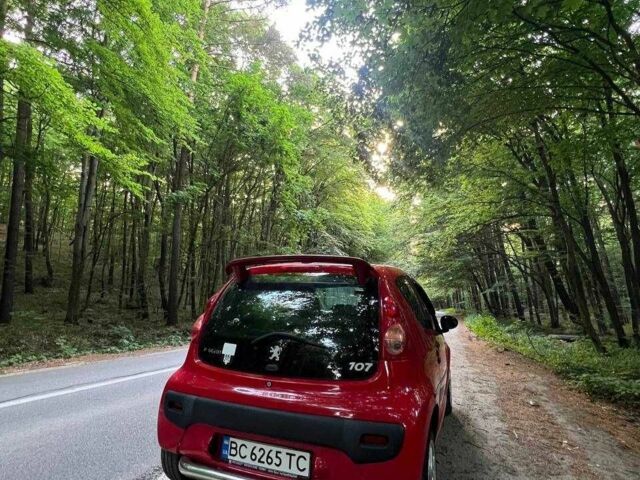 Красный Пежо 107, объемом двигателя 1 л и пробегом 188 тыс. км за 2700 $, фото 9 на Automoto.ua