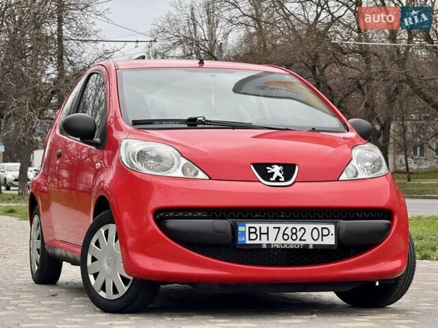 Красный Пежо 107, объемом двигателя 1 л и пробегом 151 тыс. км за 2999 $, фото 16 на Automoto.ua
