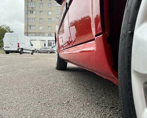 Красный Пежо 107, объемом двигателя 1 л и пробегом 170 тыс. км за 5000 $, фото 4 на Automoto.ua