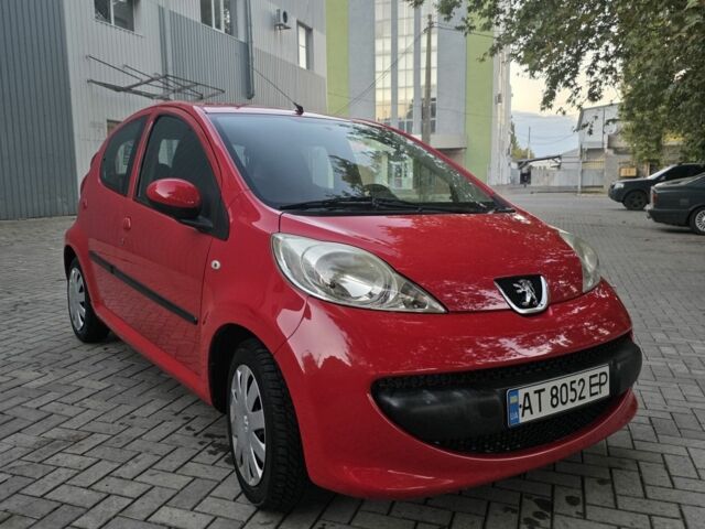 Красный Пежо 107, объемом двигателя 1 л и пробегом 139 тыс. км за 2999 $, фото 5 на Automoto.ua