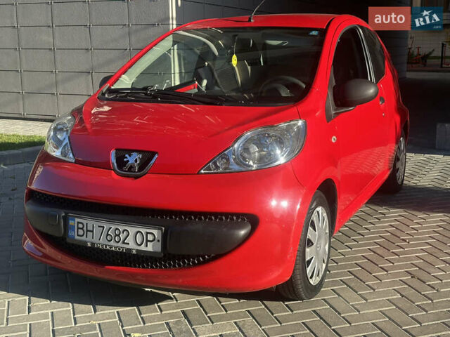 Красный Пежо 107, объемом двигателя 1 л и пробегом 151 тыс. км за 2999 $, фото 3 на Automoto.ua