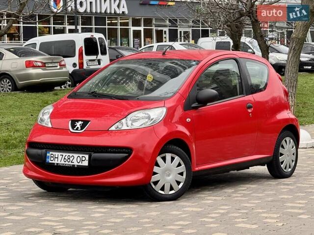 Красный Пежо 107, объемом двигателя 1 л и пробегом 151 тыс. км за 2999 $, фото 12 на Automoto.ua