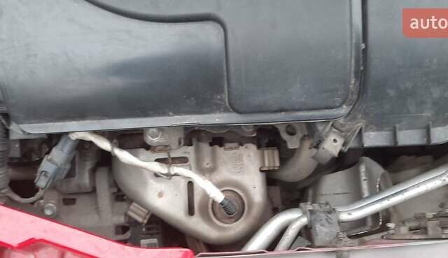 Красный Пежо 107, объемом двигателя 1 л и пробегом 161 тыс. км за 4700 $, фото 16 на Automoto.ua