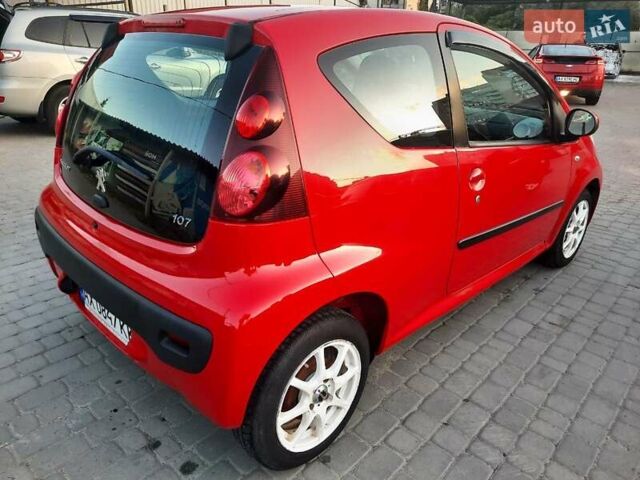 Красный Пежо 107, объемом двигателя 1 л и пробегом 100 тыс. км за 5700 $, фото 7 на Automoto.ua