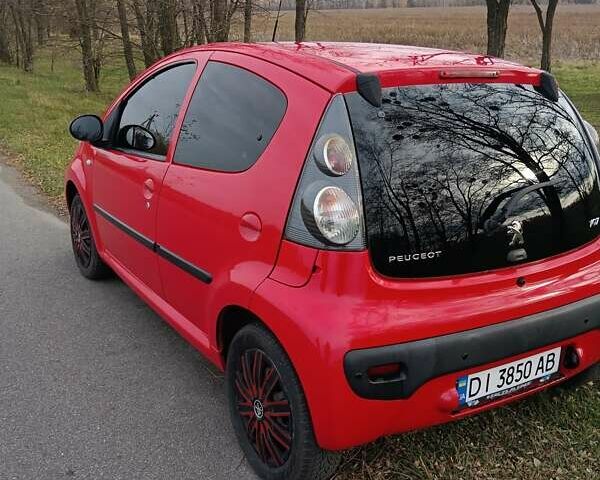 Красный Пежо 107, объемом двигателя 1 л и пробегом 107 тыс. км за 5800 $, фото 3 на Automoto.ua