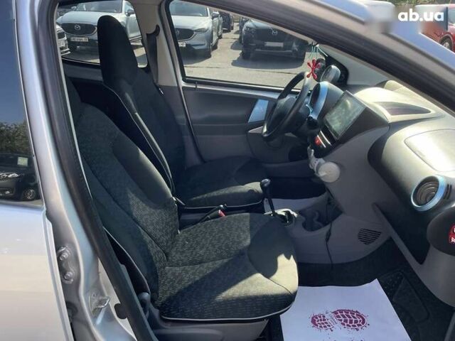 Пежо 107, об'ємом двигуна 1 л та пробігом 134 тис. км за 5000 $, фото 15 на Automoto.ua