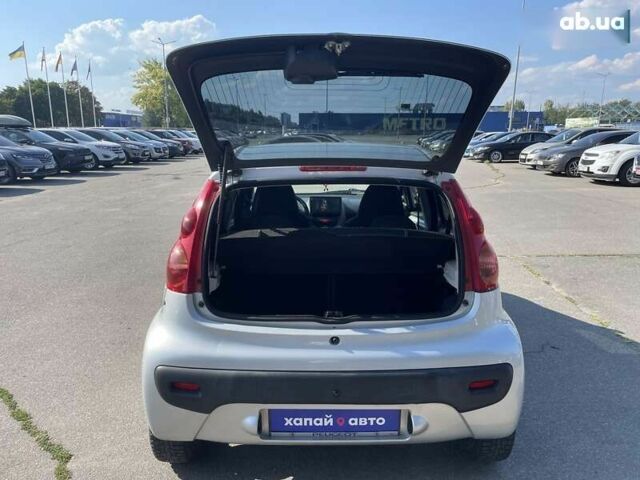 Пежо 107, об'ємом двигуна 1 л та пробігом 134 тис. км за 5000 $, фото 13 на Automoto.ua
