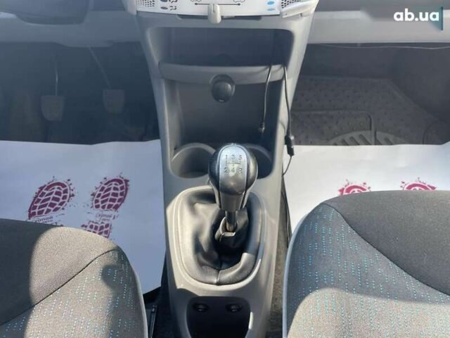 Пежо 107, об'ємом двигуна 1 л та пробігом 134 тис. км за 5000 $, фото 20 на Automoto.ua