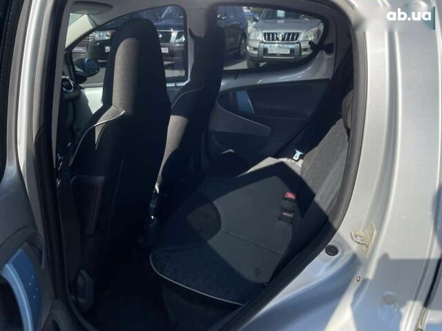 Пежо 107, об'ємом двигуна 1 л та пробігом 134 тис. км за 5000 $, фото 11 на Automoto.ua