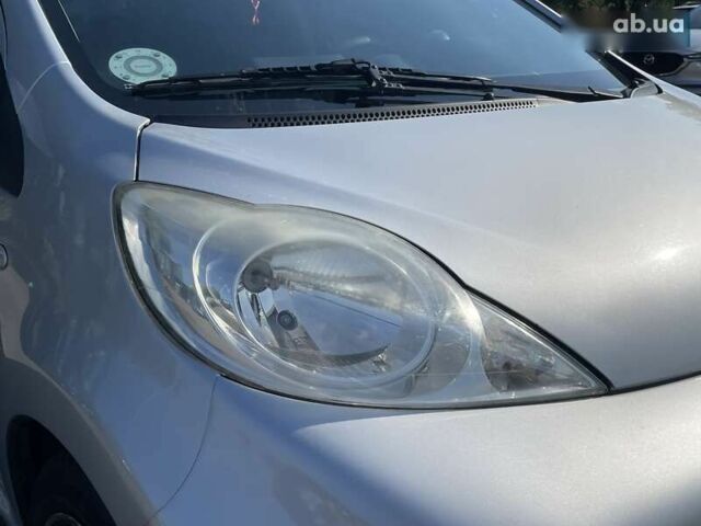 Пежо 107, об'ємом двигуна 1 л та пробігом 134 тис. км за 5000 $, фото 4 на Automoto.ua