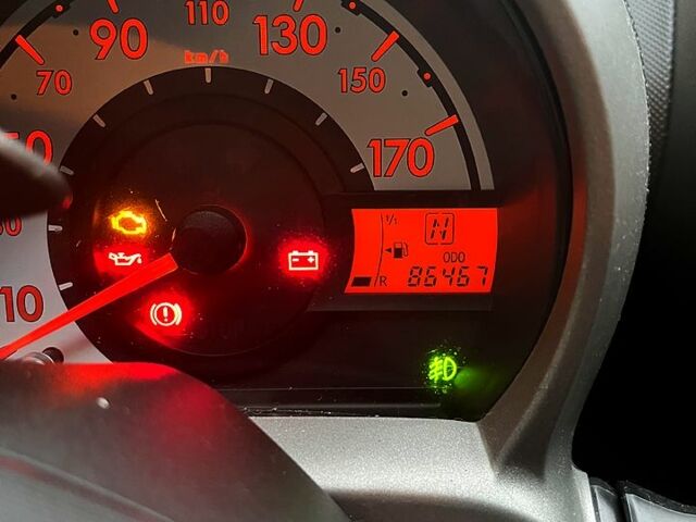 Пежо 107, об'ємом двигуна 1 л та пробігом 86 тис. км за 5699 $, фото 4 на Automoto.ua