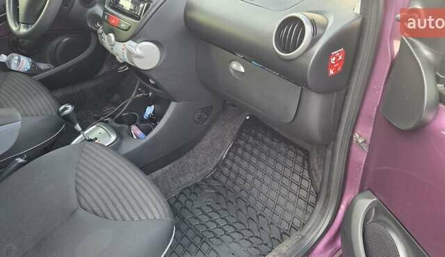 Пежо 107, об'ємом двигуна 1 л та пробігом 120 тис. км за 6100 $, фото 10 на Automoto.ua