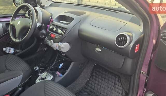 Пежо 107, об'ємом двигуна 1 л та пробігом 120 тис. км за 6100 $, фото 11 на Automoto.ua