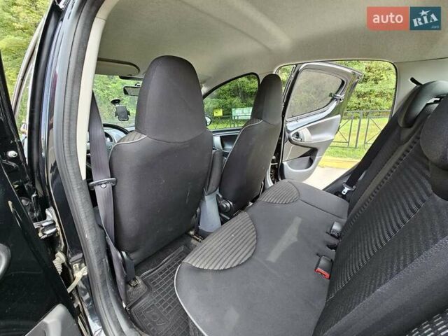 Пежо 107, объемом двигателя 1 л и пробегом 188 тыс. км за 5300 $, фото 8 на Automoto.ua