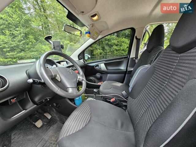 Пежо 107, объемом двигателя 1 л и пробегом 188 тыс. км за 5300 $, фото 6 на Automoto.ua