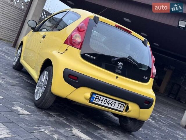 Желтый Пежо 107, объемом двигателя 1 л и пробегом 178 тыс. км за 3500 $, фото 10 на Automoto.ua