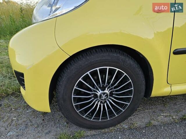 Жовтий Пежо 107, об'ємом двигуна 1 л та пробігом 139 тис. км за 5300 $, фото 12 на Automoto.ua